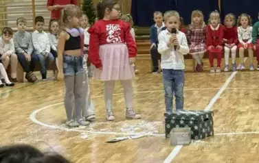 1000010082