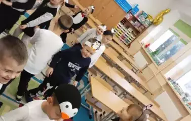 1000015809