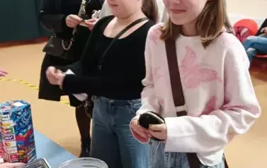 1737971863992