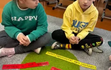 1743144230804