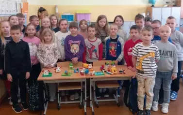 zSgIYjJ4