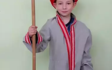 PEQyDYyW