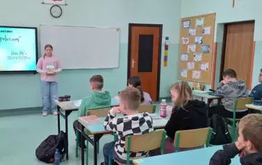 UTF-820250428_084311
