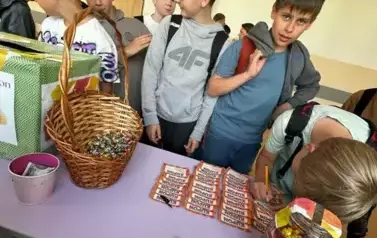 1000009828
