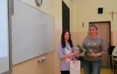 J8jcYvoD