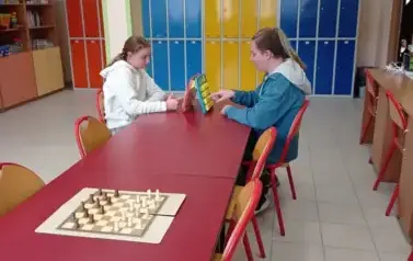 1760079697557