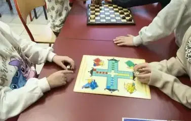 1760079639363