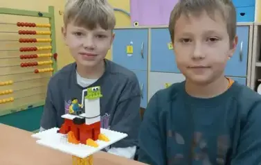 VDPezkIv