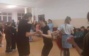 received_5717218145043712