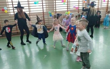 received_1605727516902483