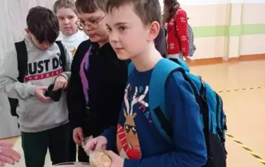 1733511587104