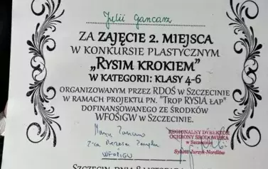 MoeVvazN
