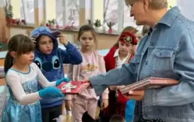 UyJTV1of