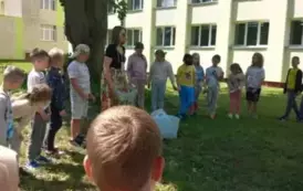 1749188881849