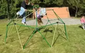 1000070703