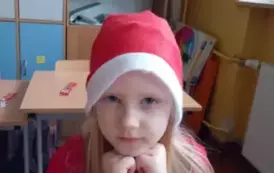 09nkYFy1