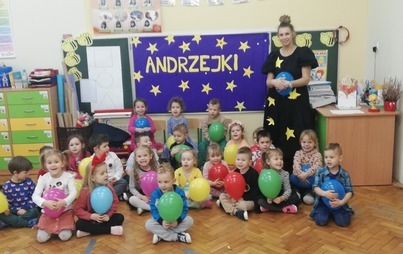 Zdjęcie do Andrzejki w przedszkolu:):).