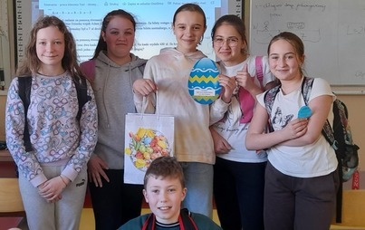 Zdjęcie do Zajączek wielkanocny w naszej szkole:).