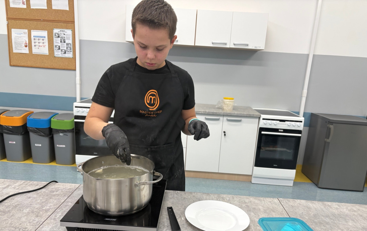 Uczeń biorący udział w zajęciach.